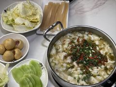 -德林酸菜鱼火锅(南丹店)