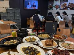 -荣基四海一家·家常菜·海鲜大排档(新安店)