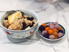 焦糖乌龙奶茶冰-堂屋糖水店(愚园店)