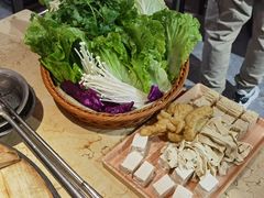 -陈大锅·岳阳鱼馆·地道岳阳菜(美食街店)