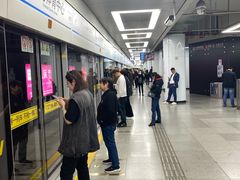 -东方体育中心(地铁站)