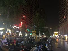 -曼哈顿商业广场(升龙广场店)