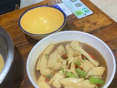 -老三样·美食研究中心(世贸路店)