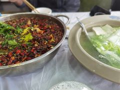 -余家庄肥肠鱼地方汤锅(银杏大道店)