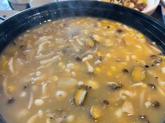 一品鲍鱼松茸煲-小马哥融合菜(延安大街店)