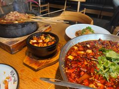 -胡马八破·川菜小馆(高新万达店)