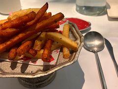 -春树下·树屋花房西餐厅(罍街AS1980店)