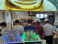 -荟选餐饮徐家汇社区食堂(徐虹北路店)