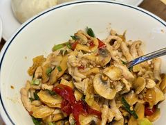 -李与白包子铺(桐梓林店)