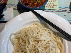 -游牧传奇新疆特色歌舞餐厅(红山新世纪购物广场店)