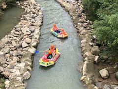 -仙山谷激浪漂流