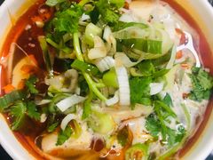 -薛记襄阳香辣牛肉面(平安路店)