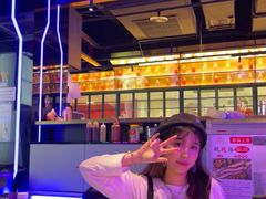 -云中捞高空旋转餐厅(商茂世纪广场店)