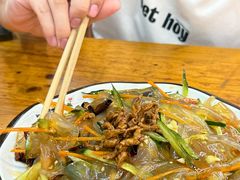 东北大拉皮-圣夜东北菜烧烤·夜宵·小龙虾(胥江路店)
