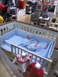 -英氏YeeHoO(颐堤港店)