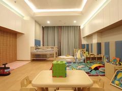 -英伦凯贝国际婴幼儿托育中心(雍湖湾店)