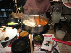 -左庭右院鲜牛肉火锅(南通CBD大有境店)