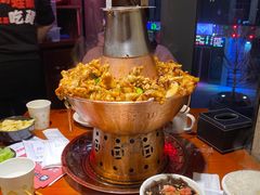 -炉小二铜锅牛蛙•川湘菜(三里屯店)