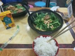 -峰味香.酱香米线.黄焖鸡(定西路店)