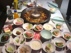-宽城子美蛙毛肚自助火锅(建邺万达步行街店)