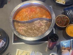 -牛武士寿喜烧·和牛火锅自助(全球首店)