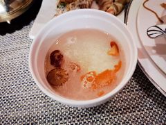 -雍和会海鲜姿造自助(湖东路店)