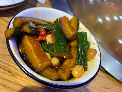 -山河屯铁锅炖(哈西站店)