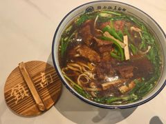 -镇南锅盖面馆(解放路店)