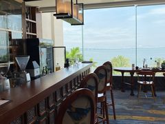 -V Bar海景扒房(北海湾惠龙万达嘉华酒店)