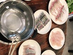 -正能量脆肉鲩火锅