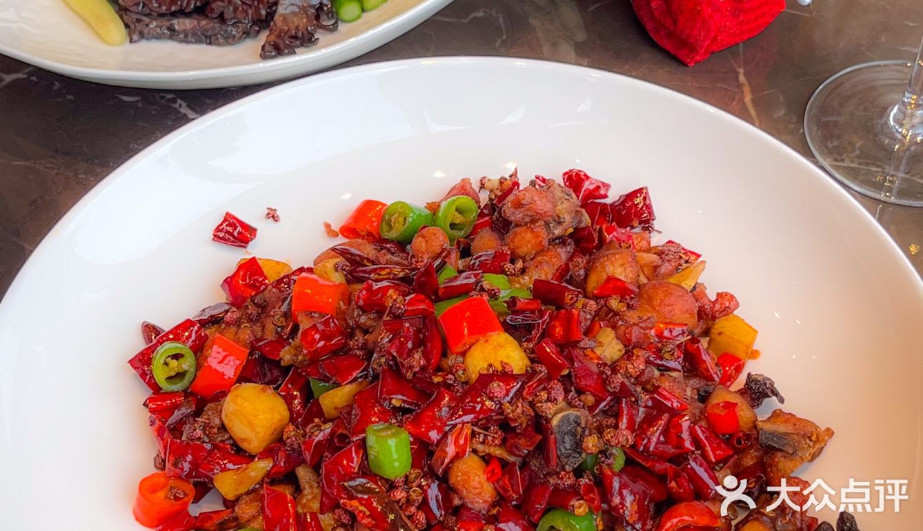 在青岛坠高端的餐厅过圣诞是什么体验🎄