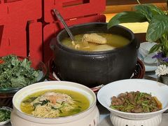 -悟空山宿陨石私汤温泉酒店(神舟大道地铁站店)
