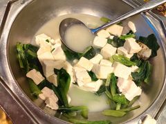 -赶海部落海鲜城(海阳路店)