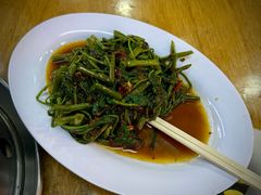 -新峰肉骨茶