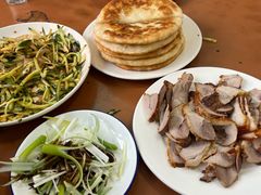 -铁东熏肉大饼铺老二马路黑牌子