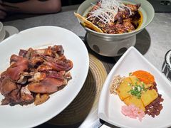 -野山舂·贵州现舂酸汤牛肉(民生路店)