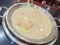 -老来福·非遗酸汤兔(凯旋路店)