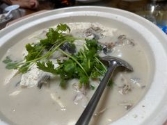 -芦茨金富饭庄·25年老字号·专做稻草鸡
