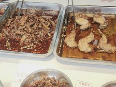 -叼叼姐手撕烤兔(十八梯店)