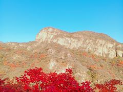 -周口店坡峰岭风景区