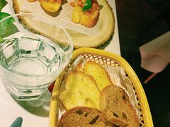 -鹿萤季·营地小馆(皇后公园店)