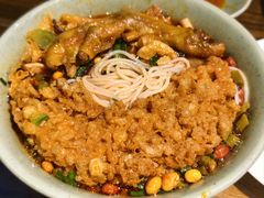 -粉家柳州螺蛳粉(杨宅路店)