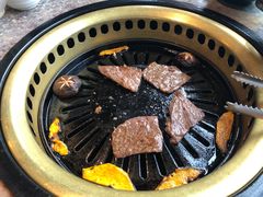 -炼火烤肉店