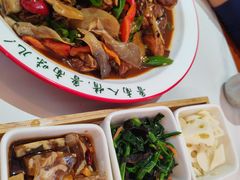 -鲁南仔·滕州炒鸡(经三路店)