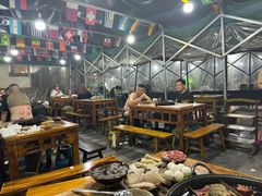 -正南齊北重庆老火锅(光华村直营店)