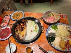 -周小明火锅(黑金冠社区店)