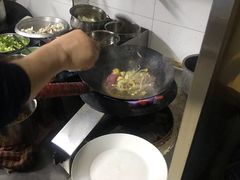 -何记酿皮店(西流湾店)