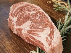 -MONICH牛排融合餐厅(和义大道购物中心店)