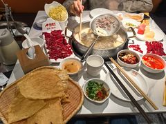 -犇鼎牛潮汕牛肉火锅(新辰里学清路店)