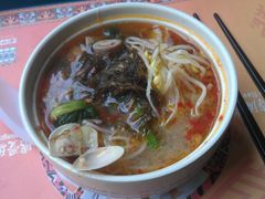 -海口骑楼小吃街